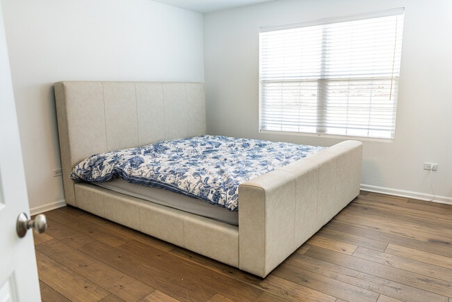 Photo - 9256 Harlowe Ln