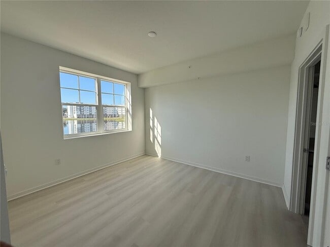 Photo - 5579 Millennia Park Dr Unidad 410