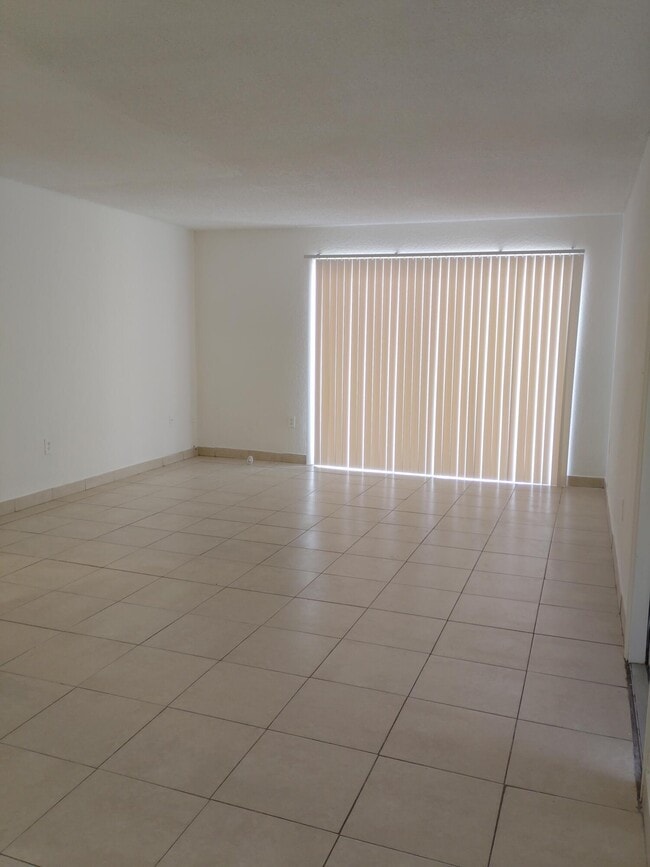 Photo - 407 Executive Center Dr Unit 110