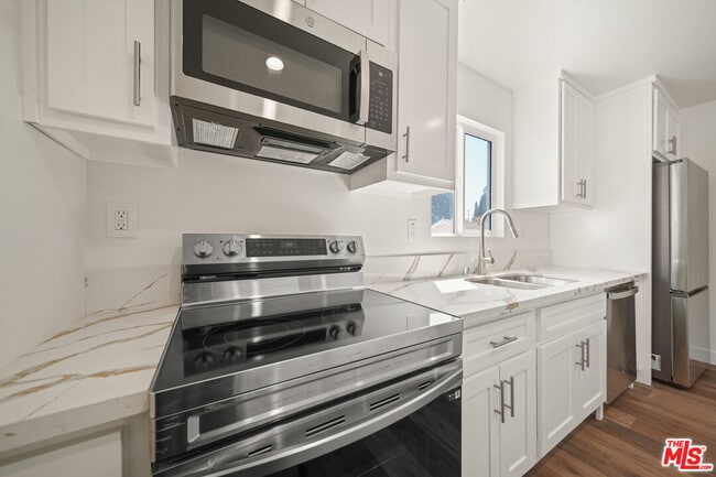 Photo - 1055 Wilton Pl Unidad 1/2