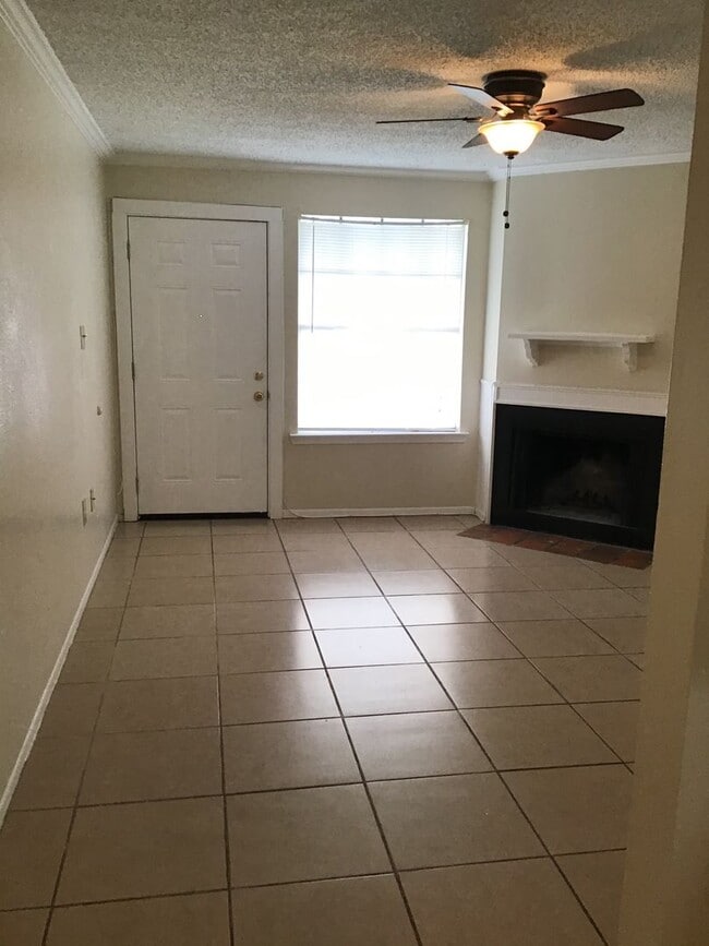 Photo - 8566 Leake Ave Unit A