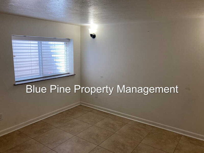 Photo - 1344 N Main St Condo Unit B
