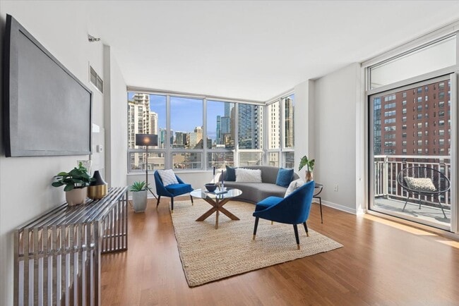 Photo - 330 W Grand Ave Unit 1101