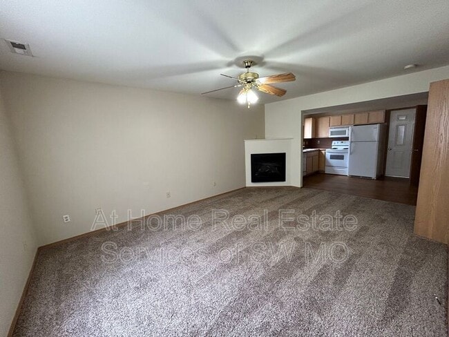 Photo - 1408 W Frosty