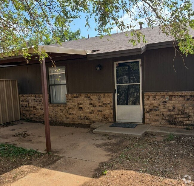 Building Photo - 6107 37th St Unit A Rental