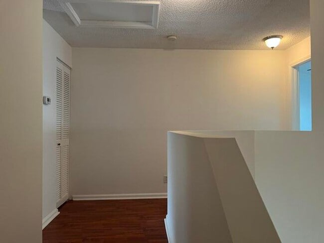 Photo - 4878 SW 32nd Terrace