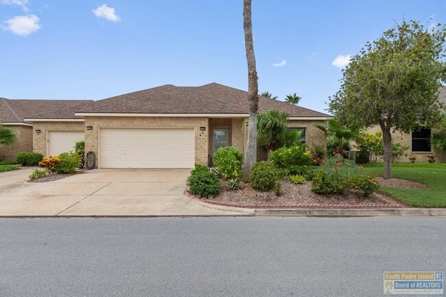 Building Photo - 42 Torrey Pines Dr