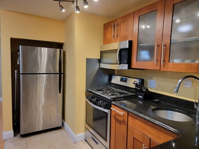 Photo - 1619 Massachusetts Ave Condo Unit B2