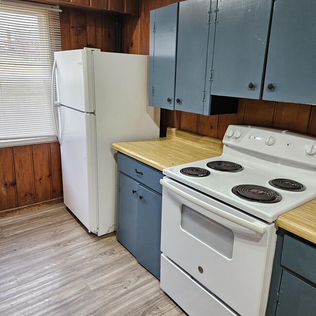 11 Fulton Ln Townhome Townhome Rental in Middletown OH