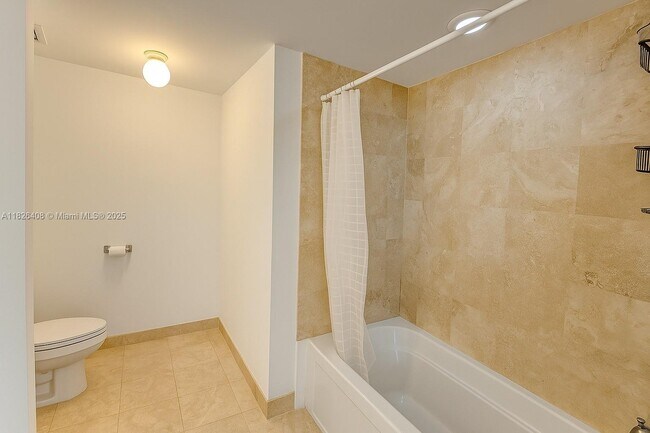 Photo - 350 S Miami Ave Unidad 1206