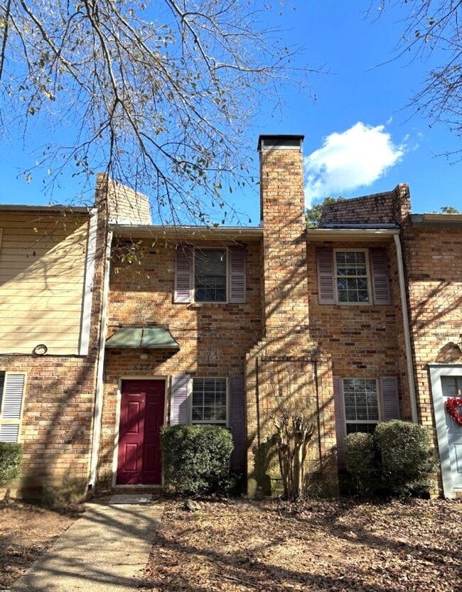 Building Photo - Pleasant Grove Townhouse for rent!