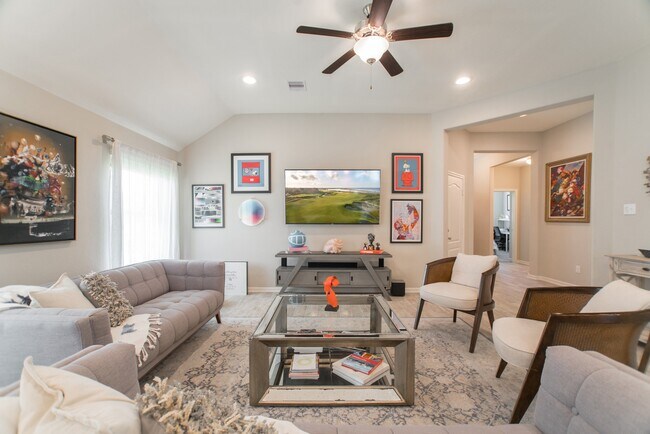 Photo - 87 Bloomhill Pl