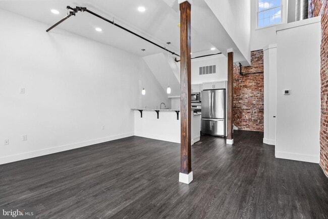 Photo - 819 Blooming Glen Rd Unidad APT 4