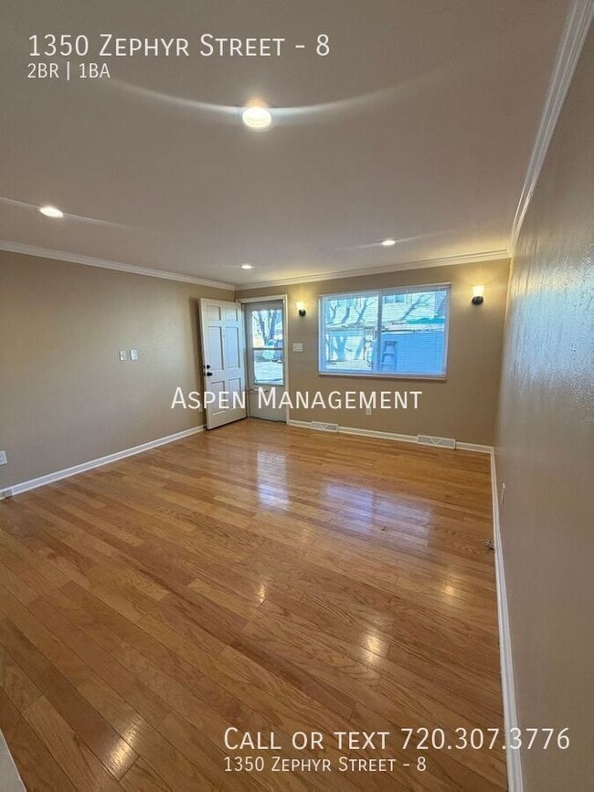 Photo - 1350 Zephyr St