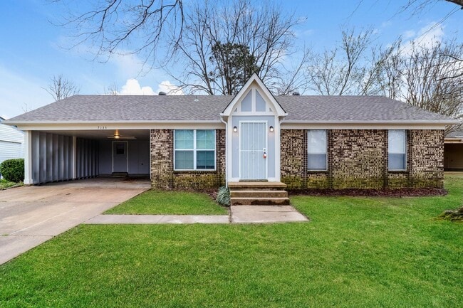 Building Photo - 7135 Hillshire Dr Rental