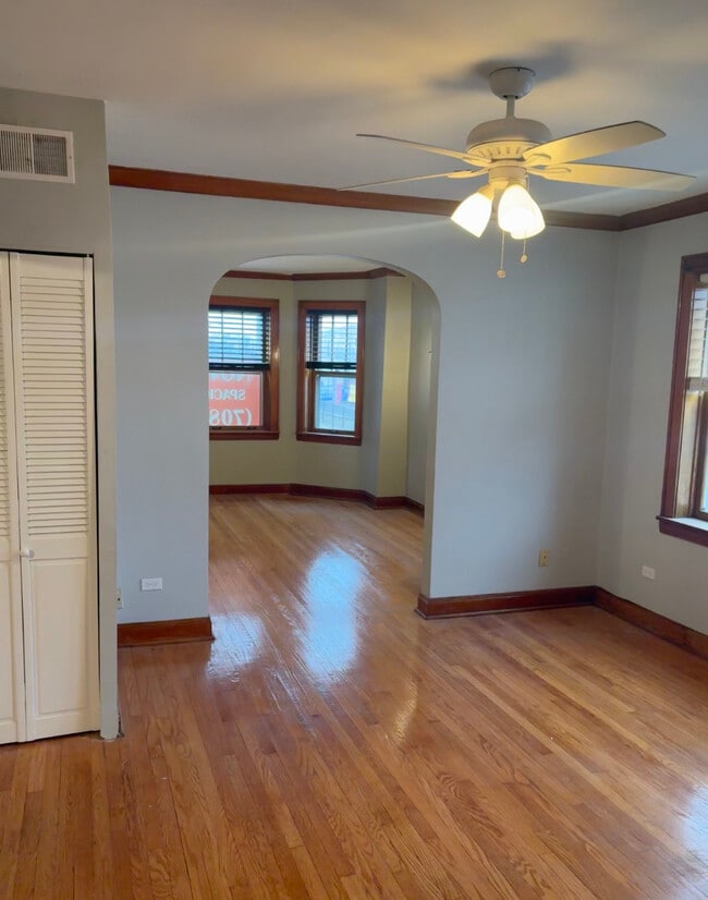 Photo - 2126 Kenilworth Ave