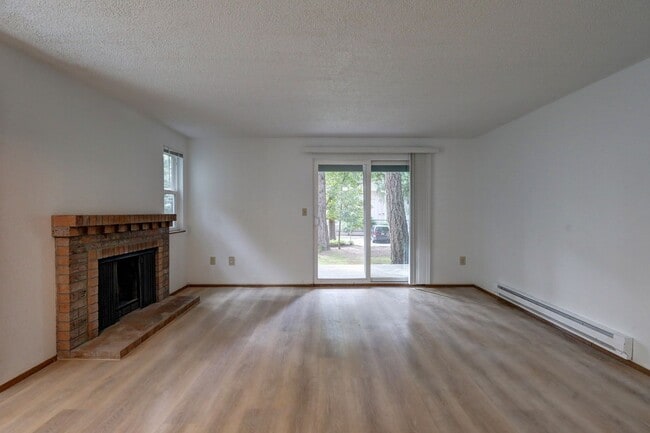 Photo - Updated 2 Bedroom Bellevue Condo is Available!