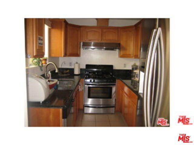 Photo - 3111 Broadway Unidad B