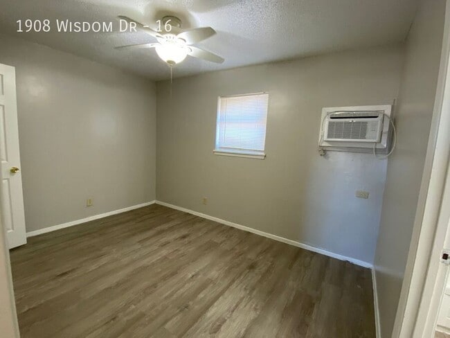 Photo - 1908 Wisdom Dr Apartamento Unidad 16