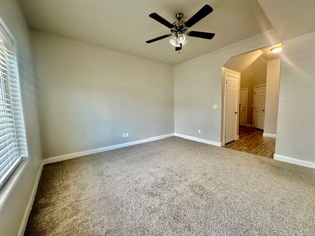 Photo - 3 bed -2.5 bath - Newer townhome in the heart of Cedar City!