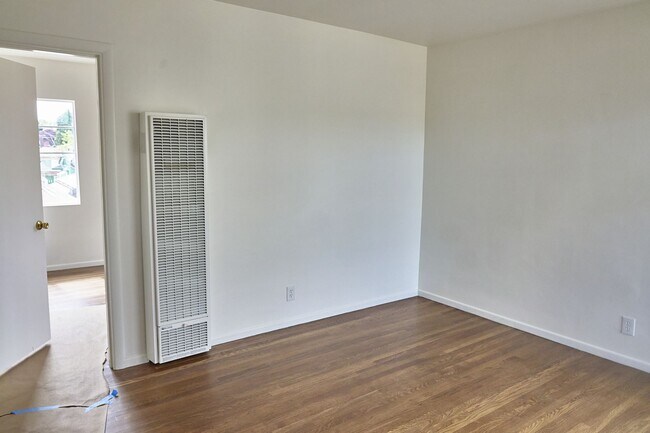 Photo - 5501 Orange Ave