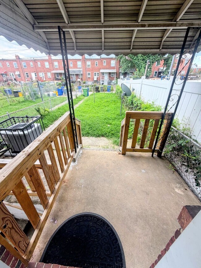 4007 Lyndale Ave