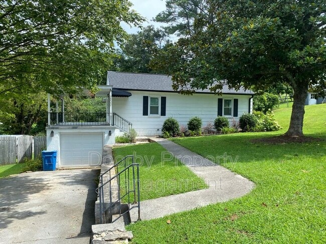 Building Photo - 4833 Appian Way Rental