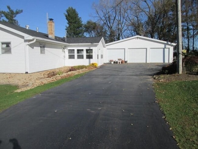 Photo - 5988 State Rd 80 Unidad #N2