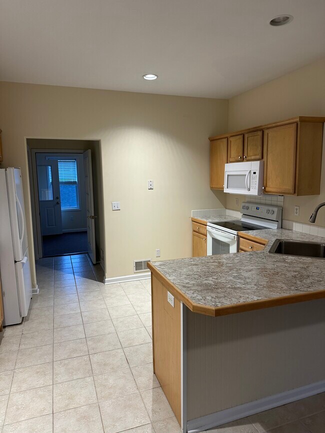 Photo - 1207 N Hoffman Rd Unit 4B
