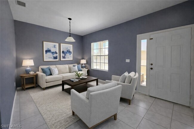 Photo - 2502 10th St W