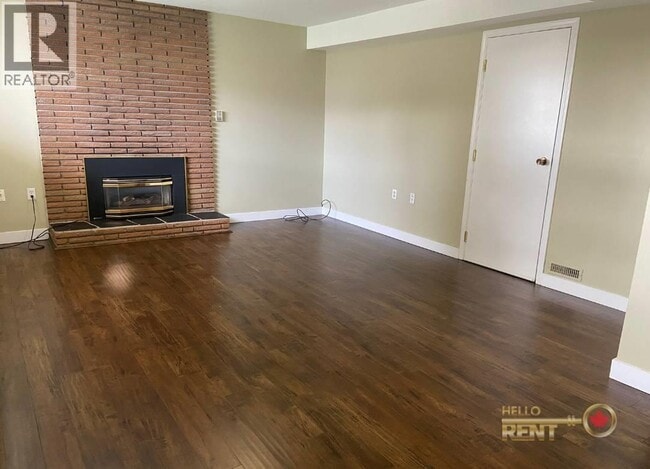 Photo - Suite-779 SHAW AVENUE