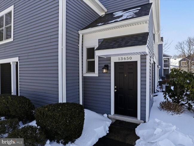 Building Photo - 13650 Orchard Dr Unit 3650