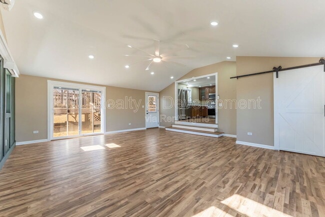 Photo - 72 Clover Dr