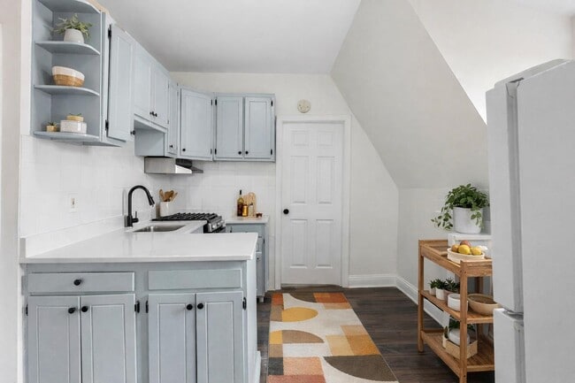 Photo - 676 Chestnut St Unit 3