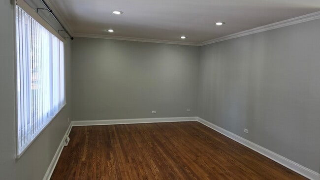 Photo - 454 E Park Ave