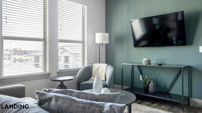 Photo - 12500 Shadowglen Trce Unidad 4306