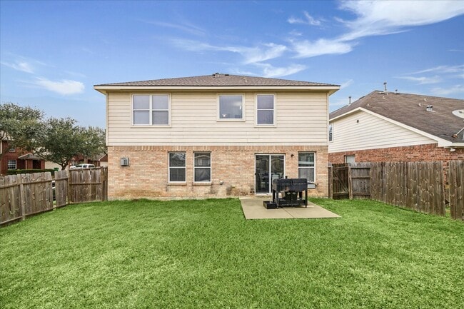 Photo - 17923 Hollow Hill Ln