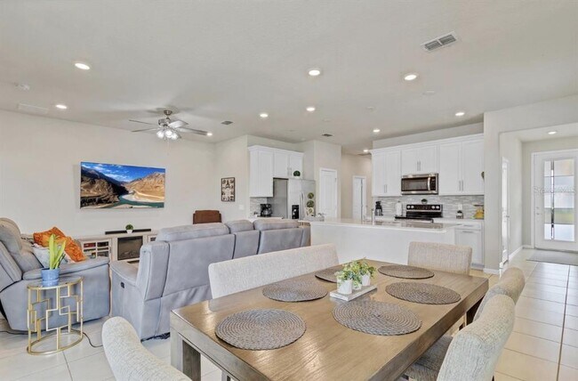 1872 Summer Serenity Dr