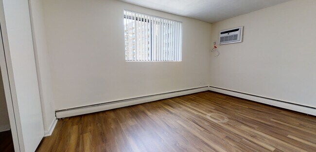 Photo - 16 Whites Ave Unit 13