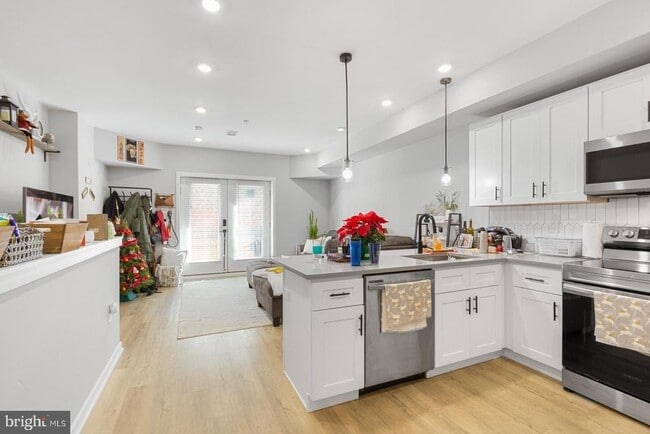Photo - 919 N 15th St
