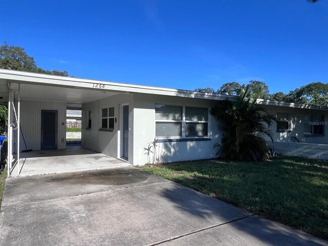 Building Photo - 1268 Pinehurst Rd