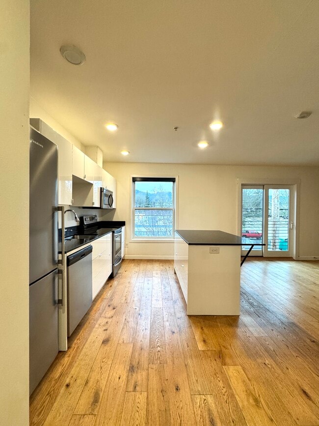 Photo - 8803 N Lombard St