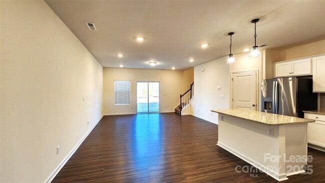 Photo - 6039 Rizer Dr