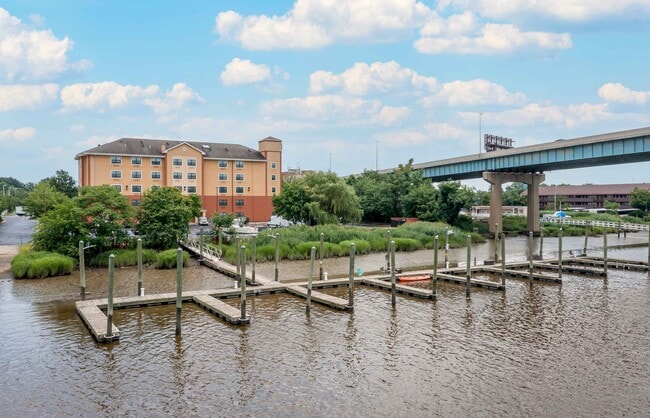 Building Photo - Furnished Studio-Secaucus - Meadowlands Rental