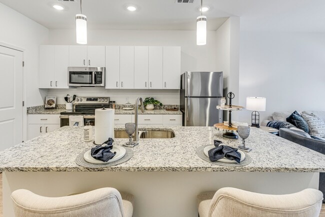 Photo - Beacon Landing