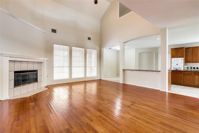 Photo - 2904 Woods Dr