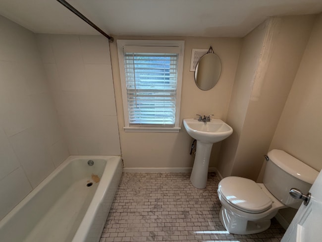 Photo - 347 4th Ave S Unit 1