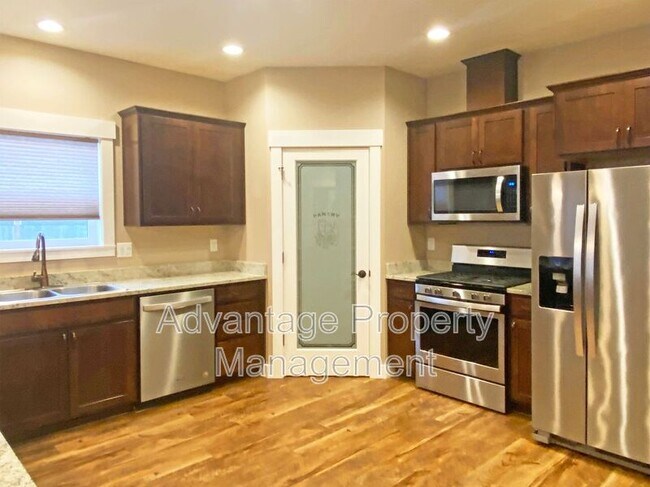 Photo - 106 S 21st. St.