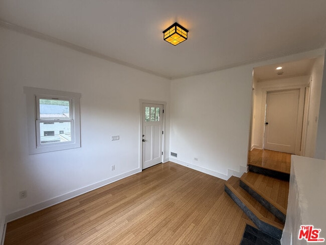 Photo - 2234 Laurel Canyon Blvd