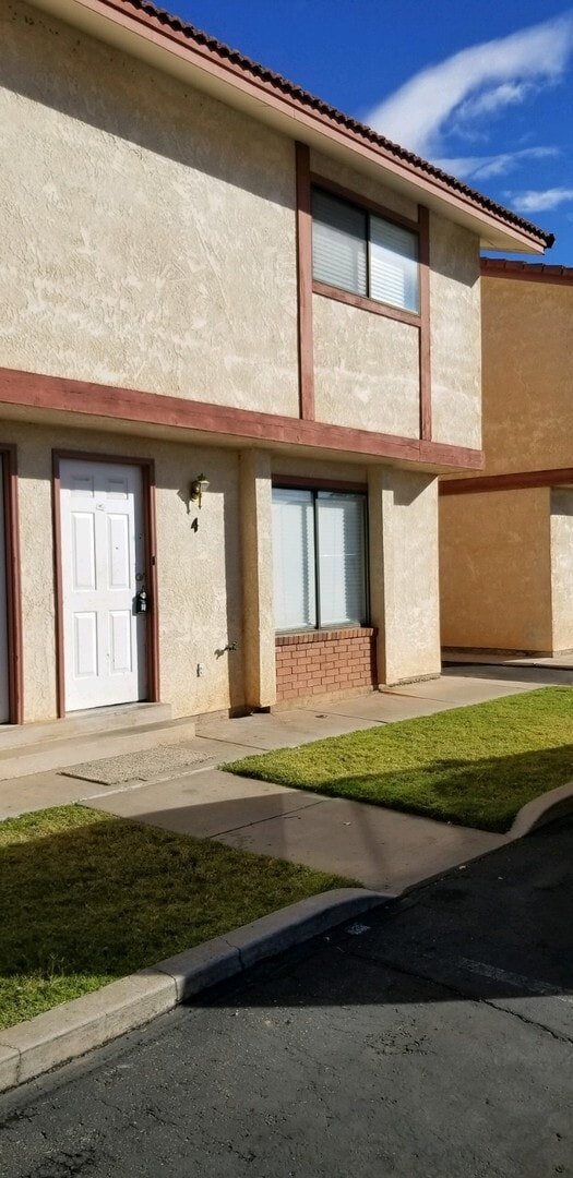Photo - Downtown Town Home